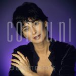 21-11-2002 Manouk van der Meulen at studio in Amsterdam.

[keywords]Headshot, Eyecontact[/keywords]